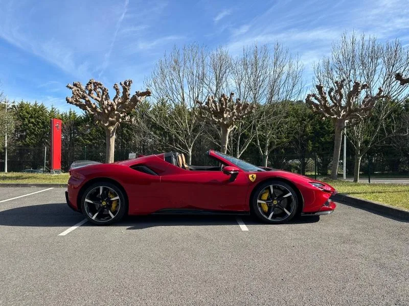 2024 Ferrari SF90 Spider Assetto Fiorano, 11/20