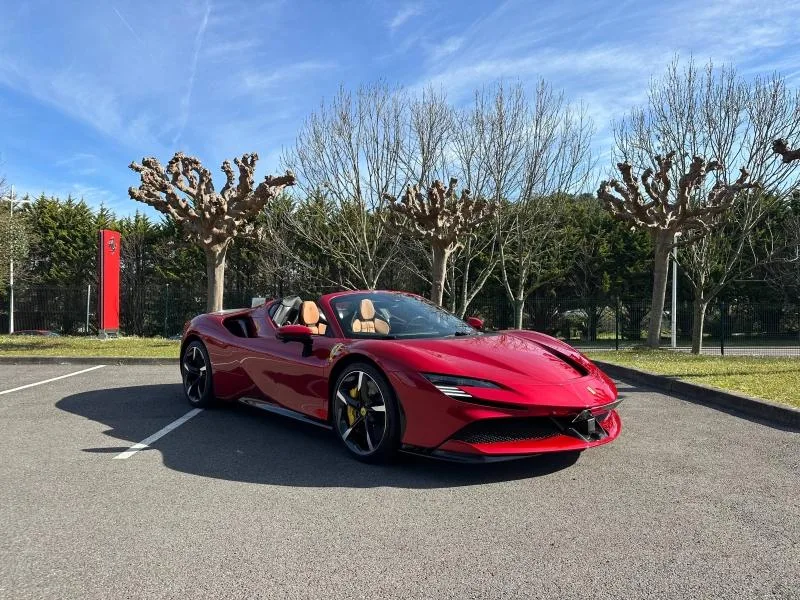 2024 Ferrari SF90 Spider Assetto Fiorano offered by a specialist dealer in Biarritz, France, main photo