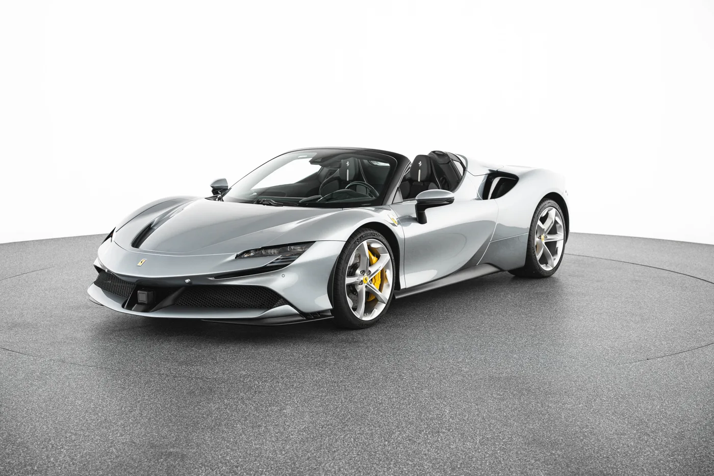 2024 Ferrari SF90 Spider angeboten von einem Fachhändler in Vösendorf, Österreich, Foto 2 von 15