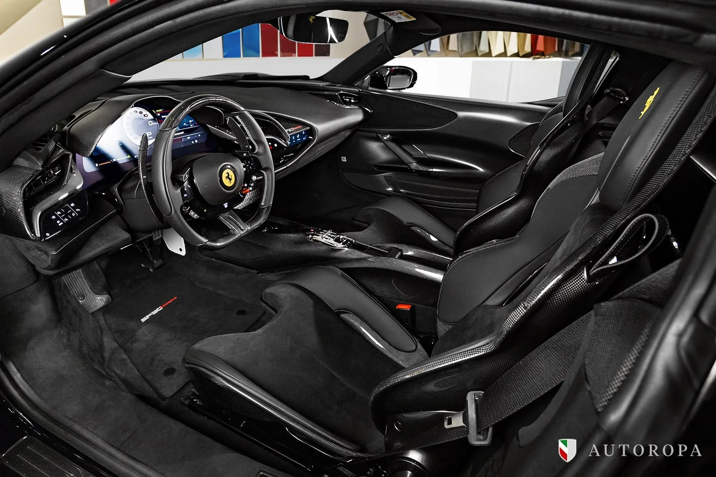 2024 Ferrari SF90 Stradale Assetto Fiorano proposée par un concessionnaire agréé Ferrari et Maserati à Arlöv, Suède, photo 6 sur 10
