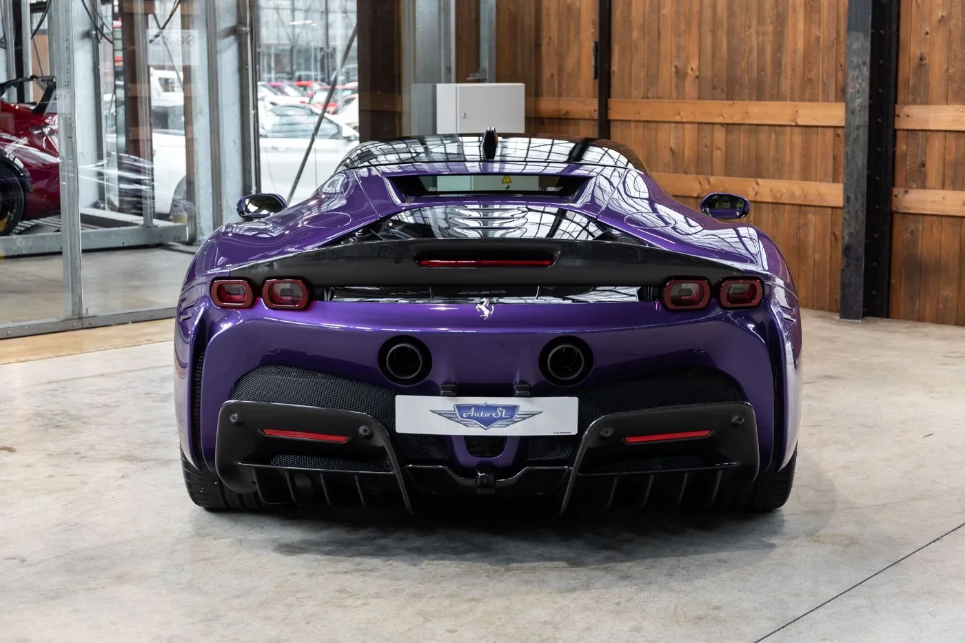 2024 Ferrari SF90 Stradale Assetto Fiorano angeboten von einem Fachhändler in Neuss, Deutschland, Foto 4 von 10