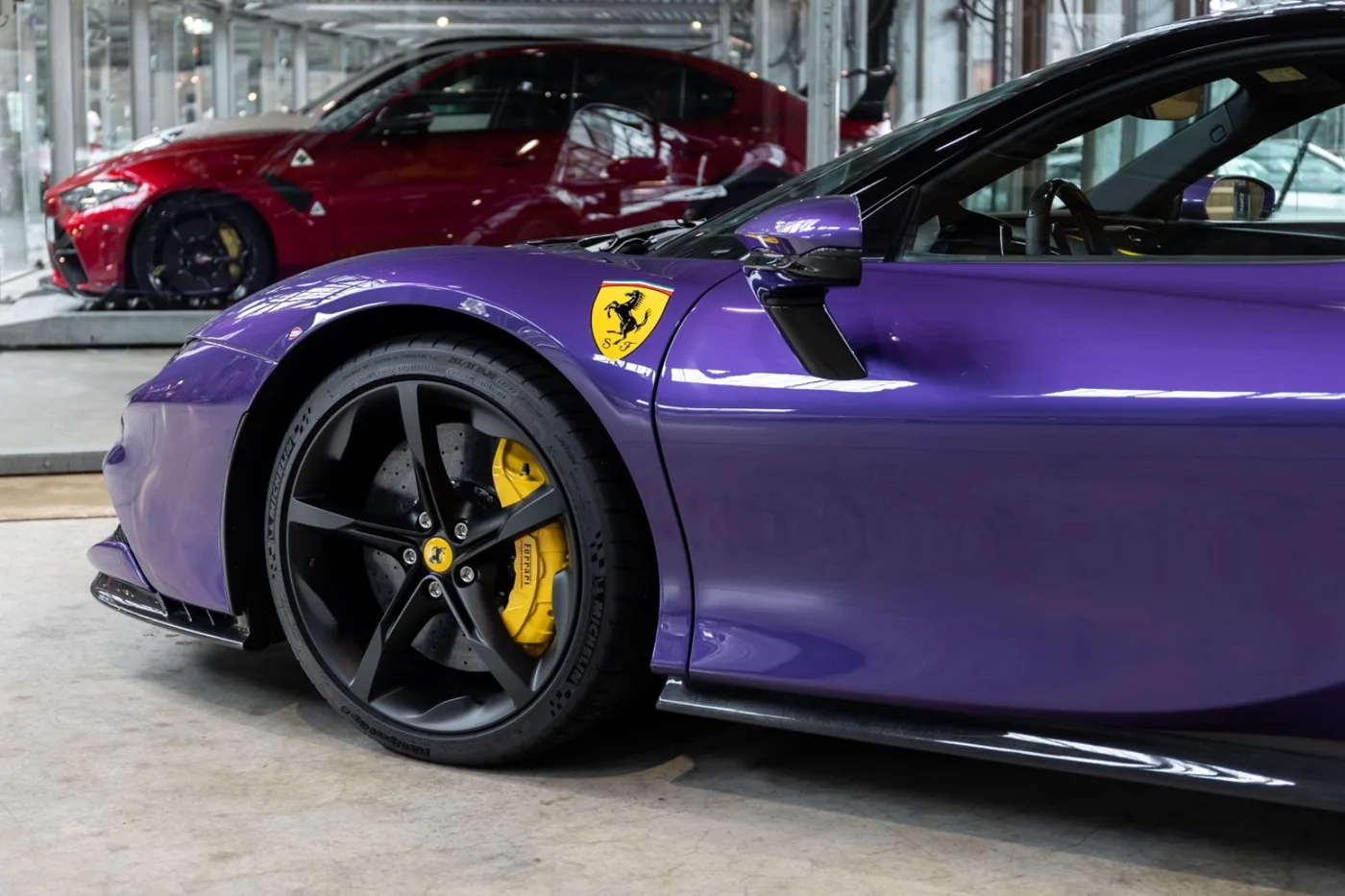 2024 Ferrari SF90 Stradale Assetto Fiorano angeboten von einem Fachhändler in Neuss, Deutschland, Foto 6 von 10