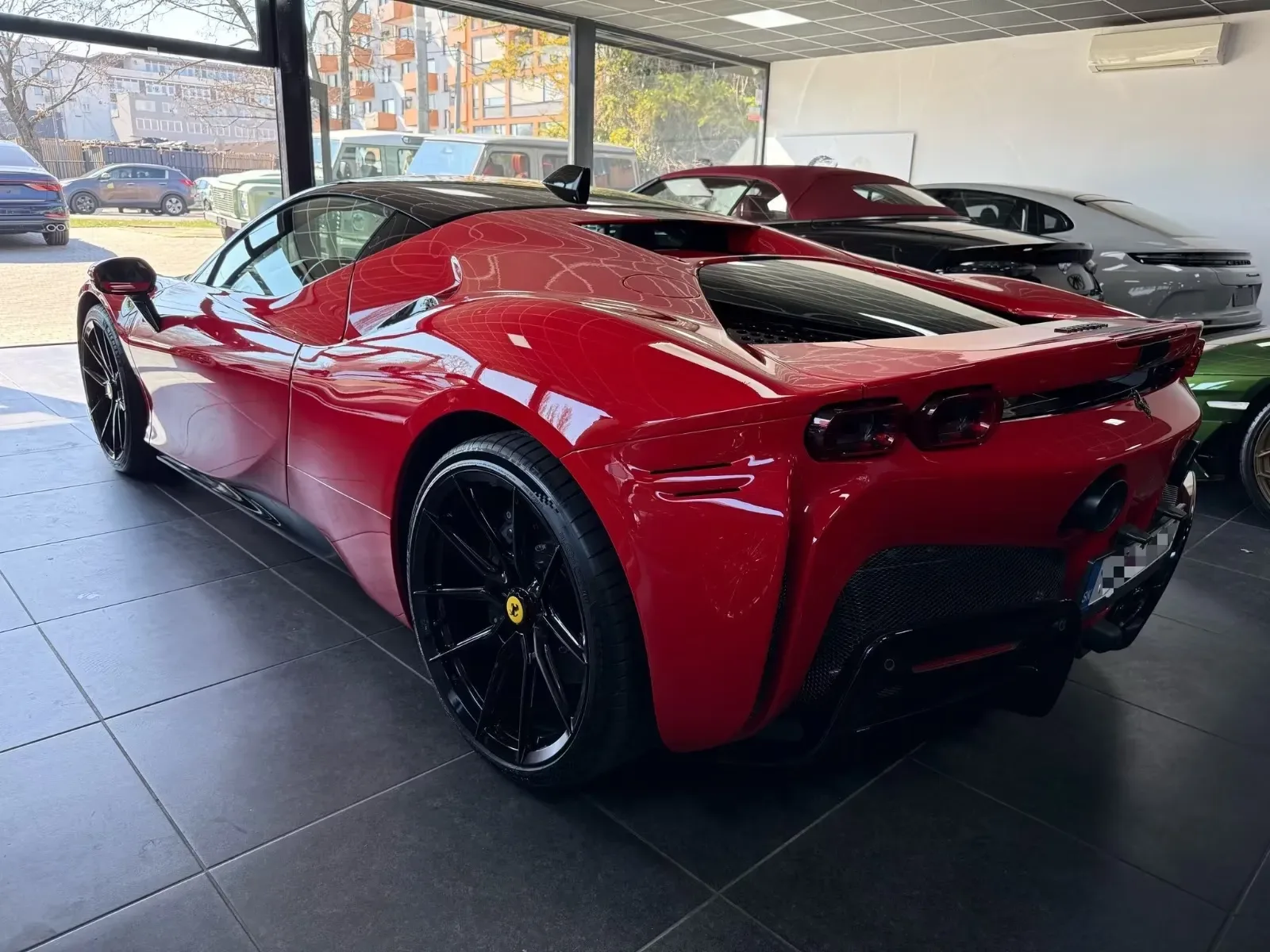 2024 Ferrari SF90 Stradale, 3/19