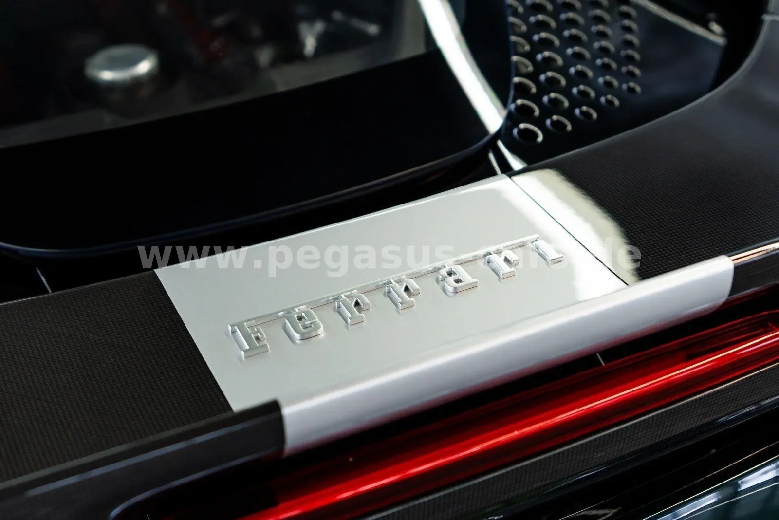 2024 Ferrari SF90 Stradale Assetto Fiorano, 18/30