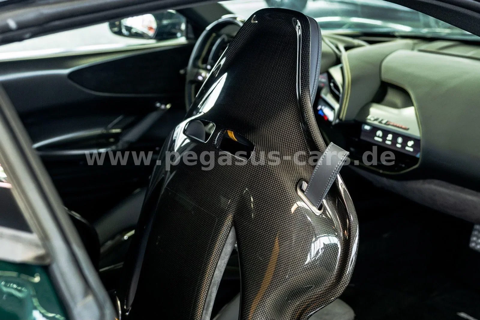 2024 Ferrari SF90 Stradale Assetto Fiorano, 26/30