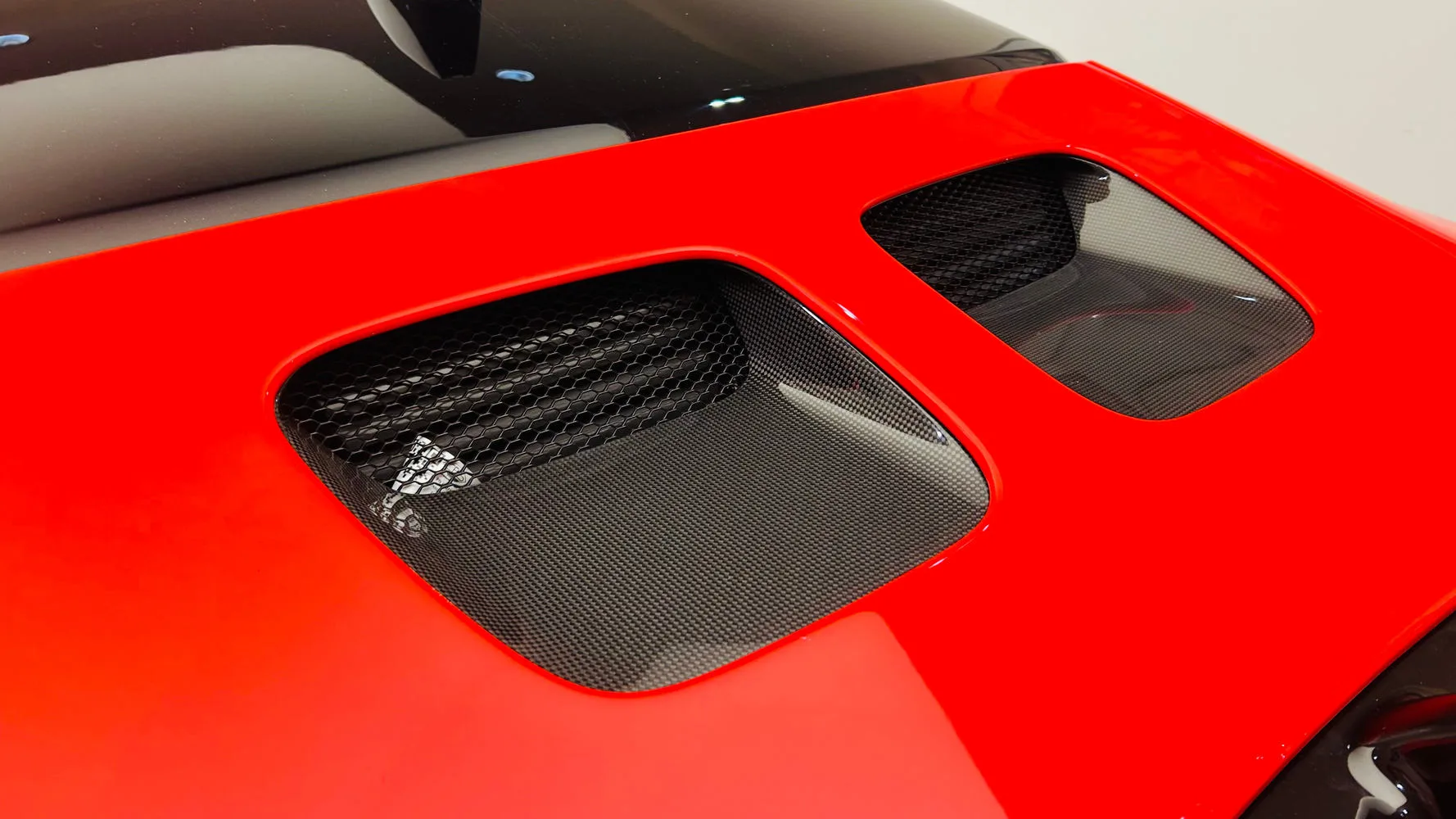 2024 Ferrari SF90 XX Stradale, 27/30