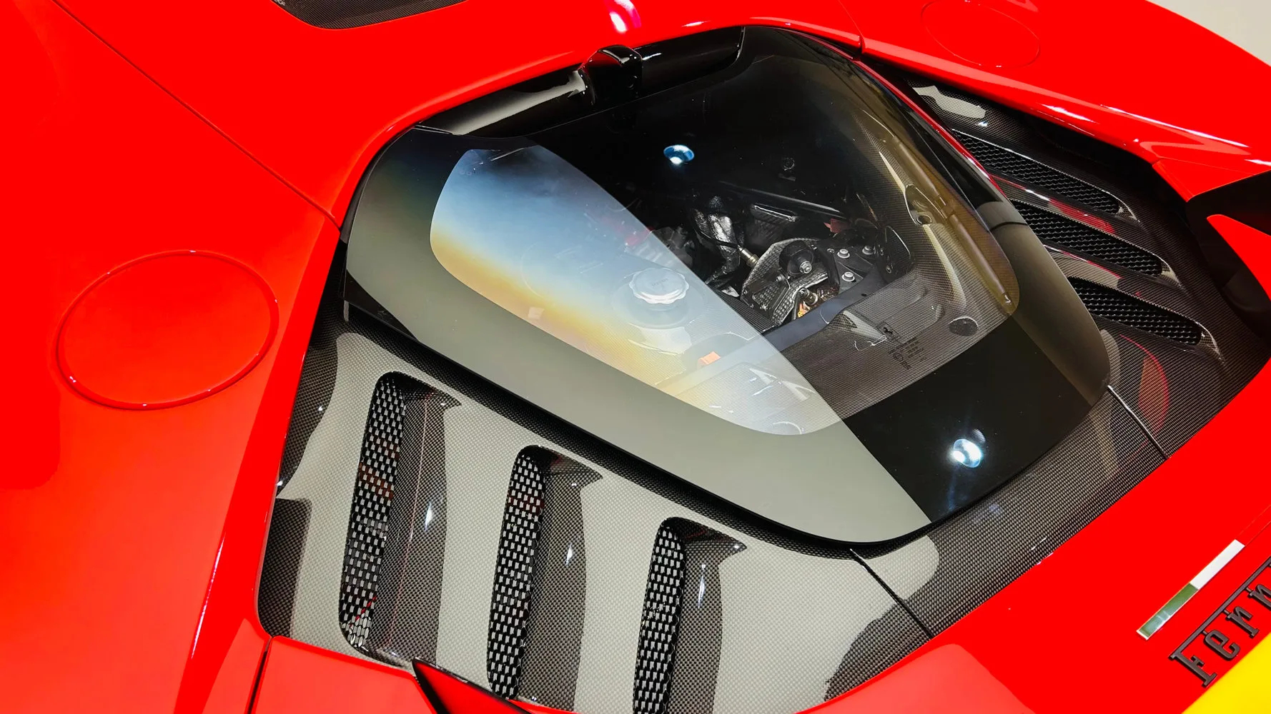 2024 Ferrari SF90 XX Stradale, 28/30