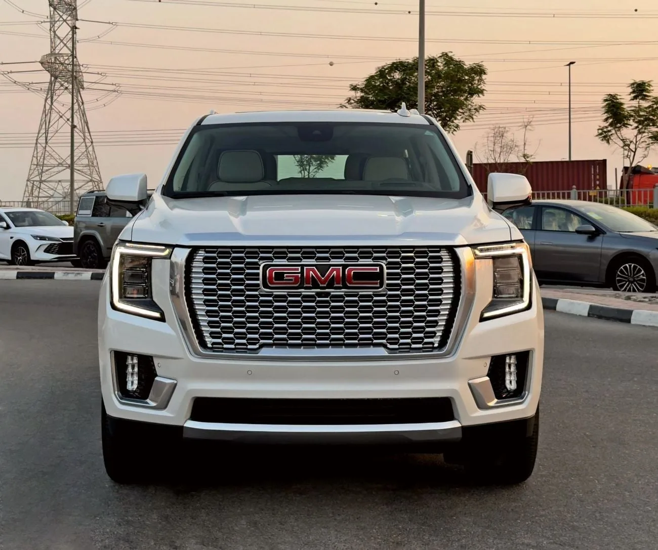 2024 GMC Yukon Denali, 2/14