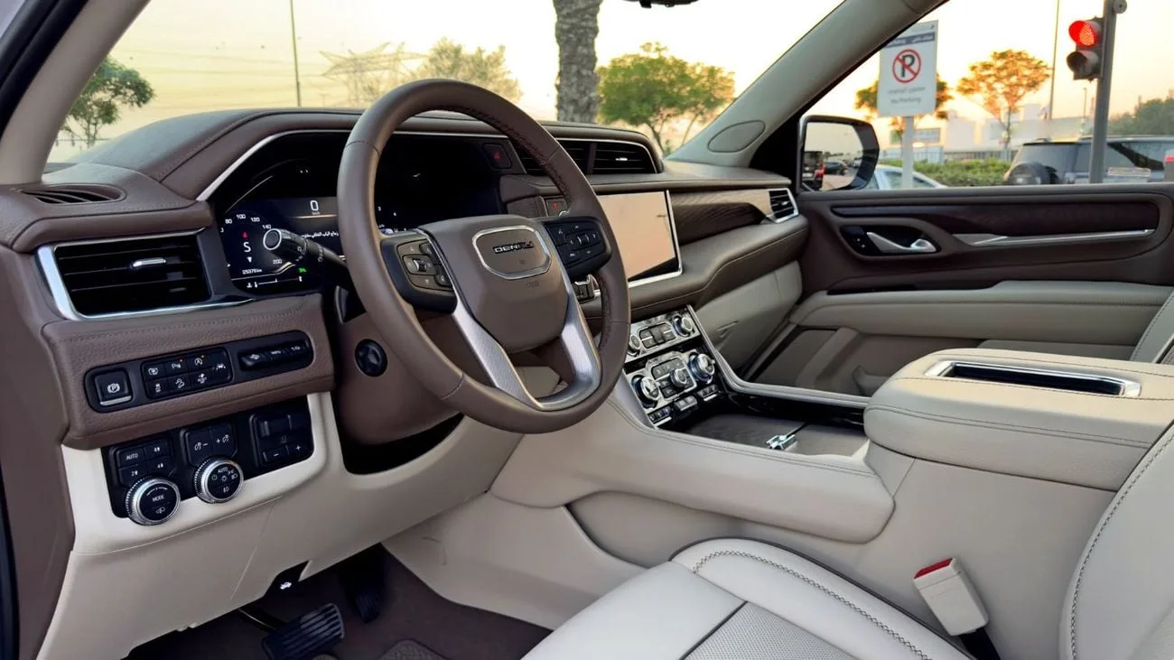 2024 GMC Yukon Denali, 8/14