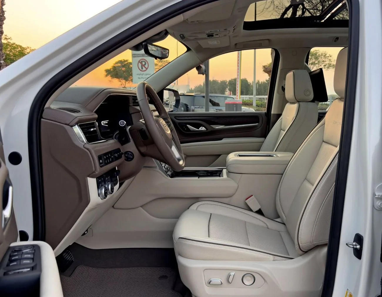2024 GMC Yukon Denali, 9/14