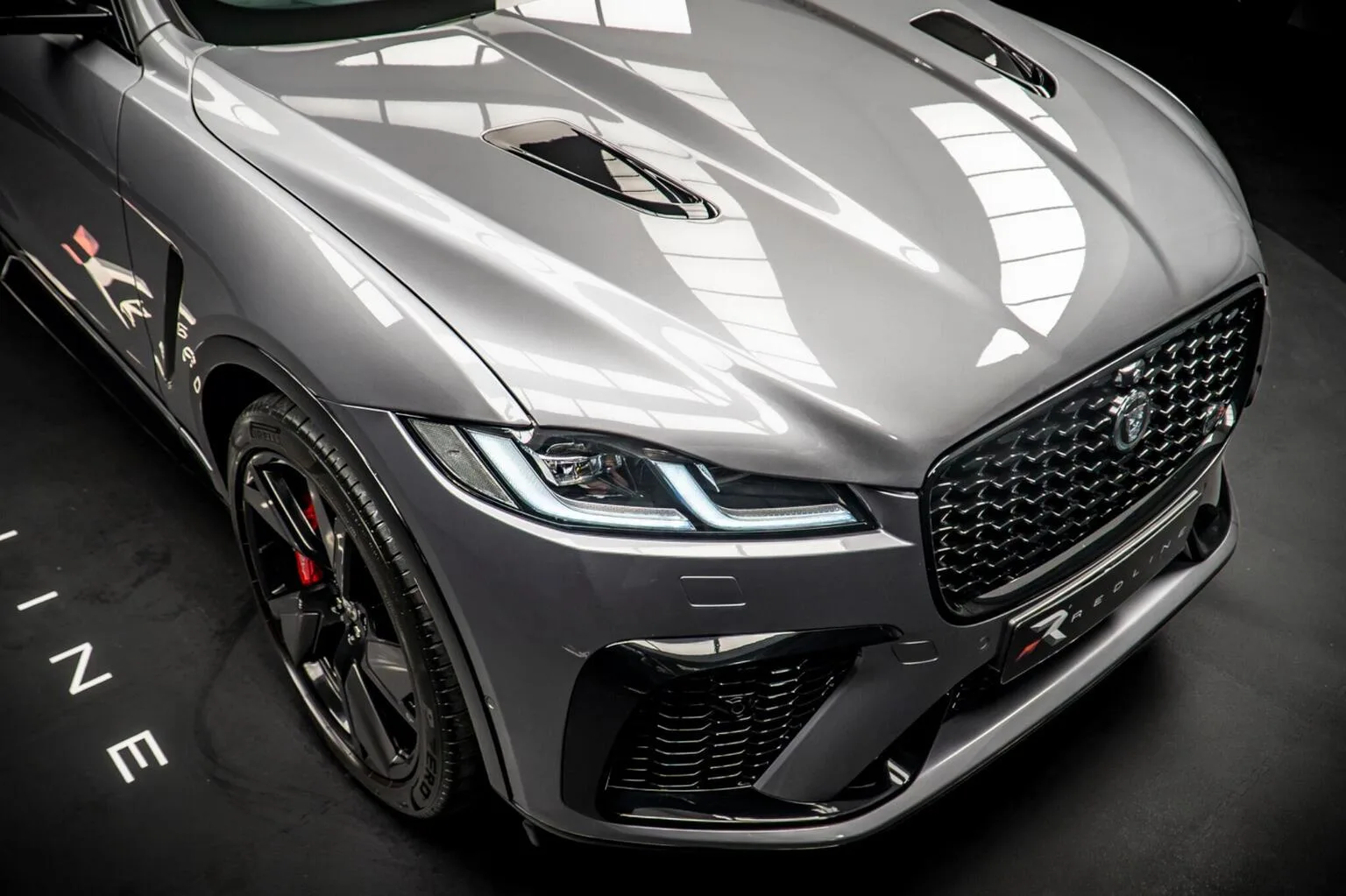 2024 Jaguar F-Pace SVR, 10/30