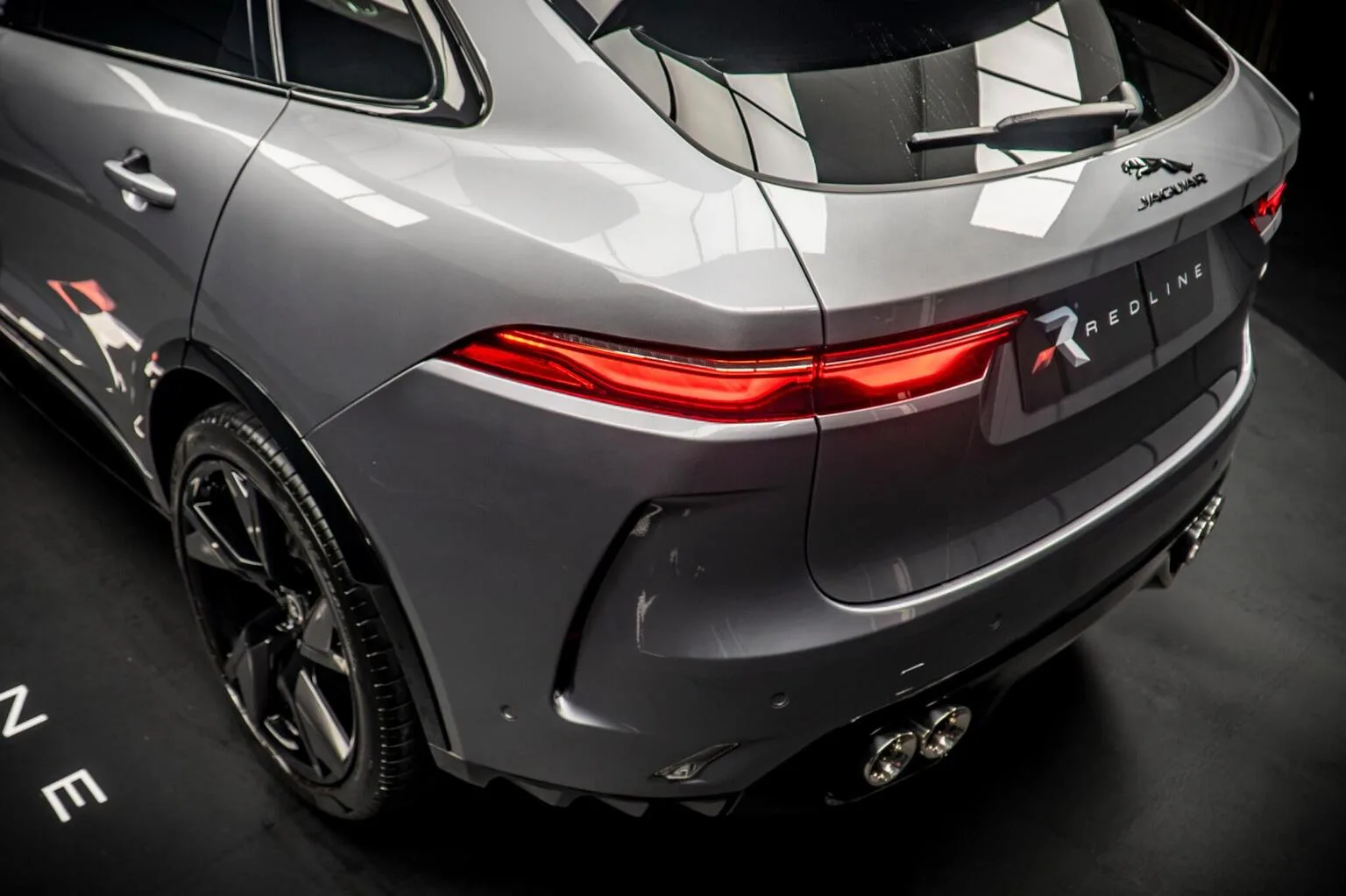 2024 Jaguar F-Pace SVR, 18/30