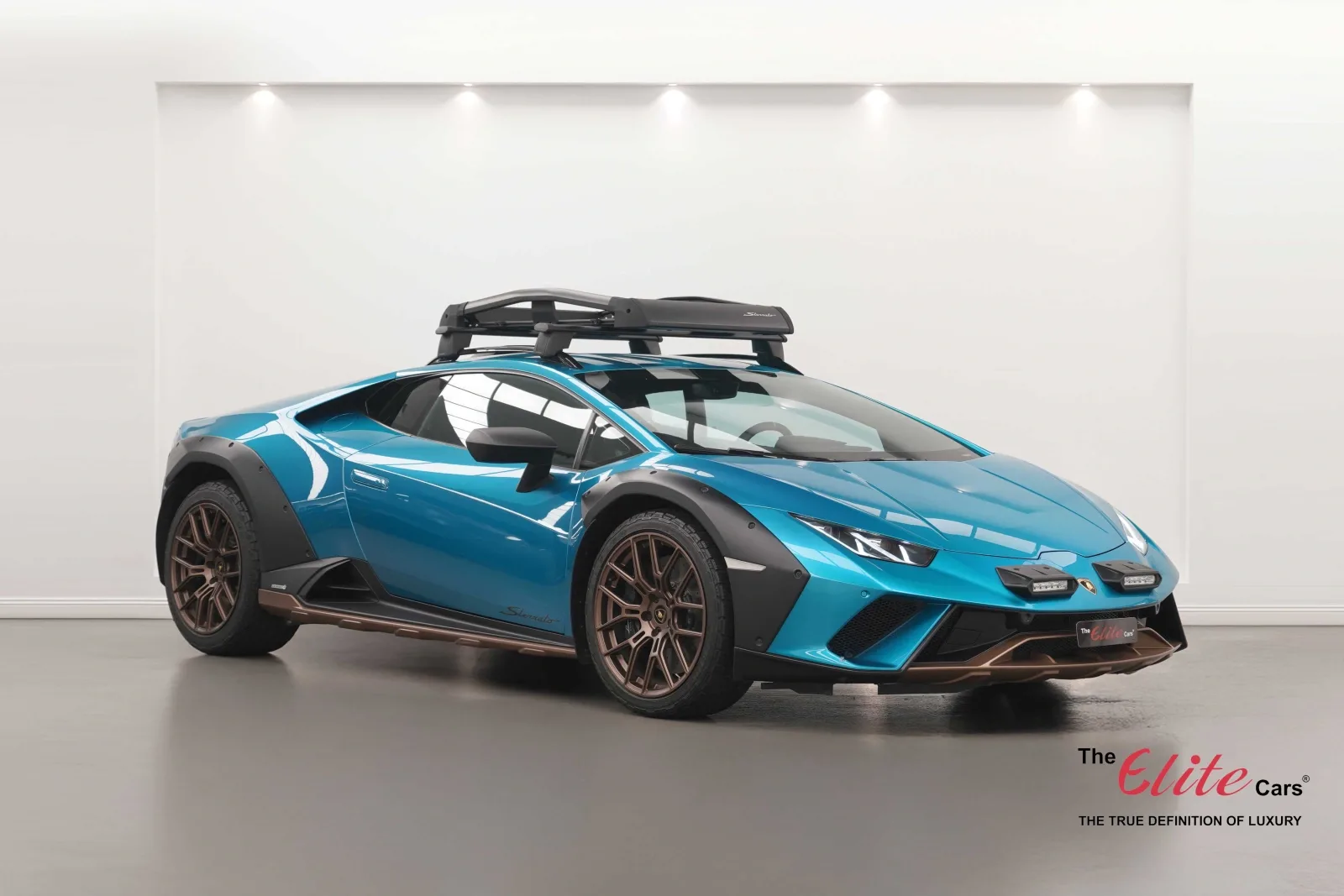 2024 Lamborghini Huracán Sterrato angeboten von einem Fachhändler in Dubai, Vereinigte Arabische Emirate, Hauptfoto