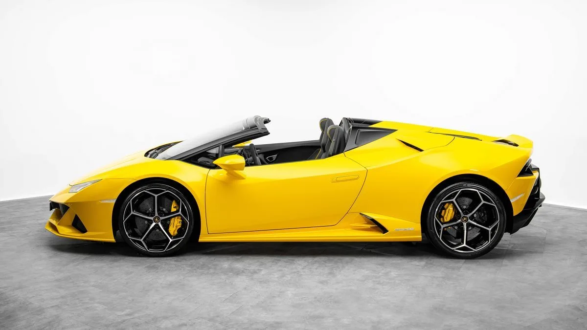 2024 Lamborghini Huracán EVO Spyder angeboten von einem Fachhändler in Dubai, Vereinigte Arabische Emirate, Foto 21 von 25