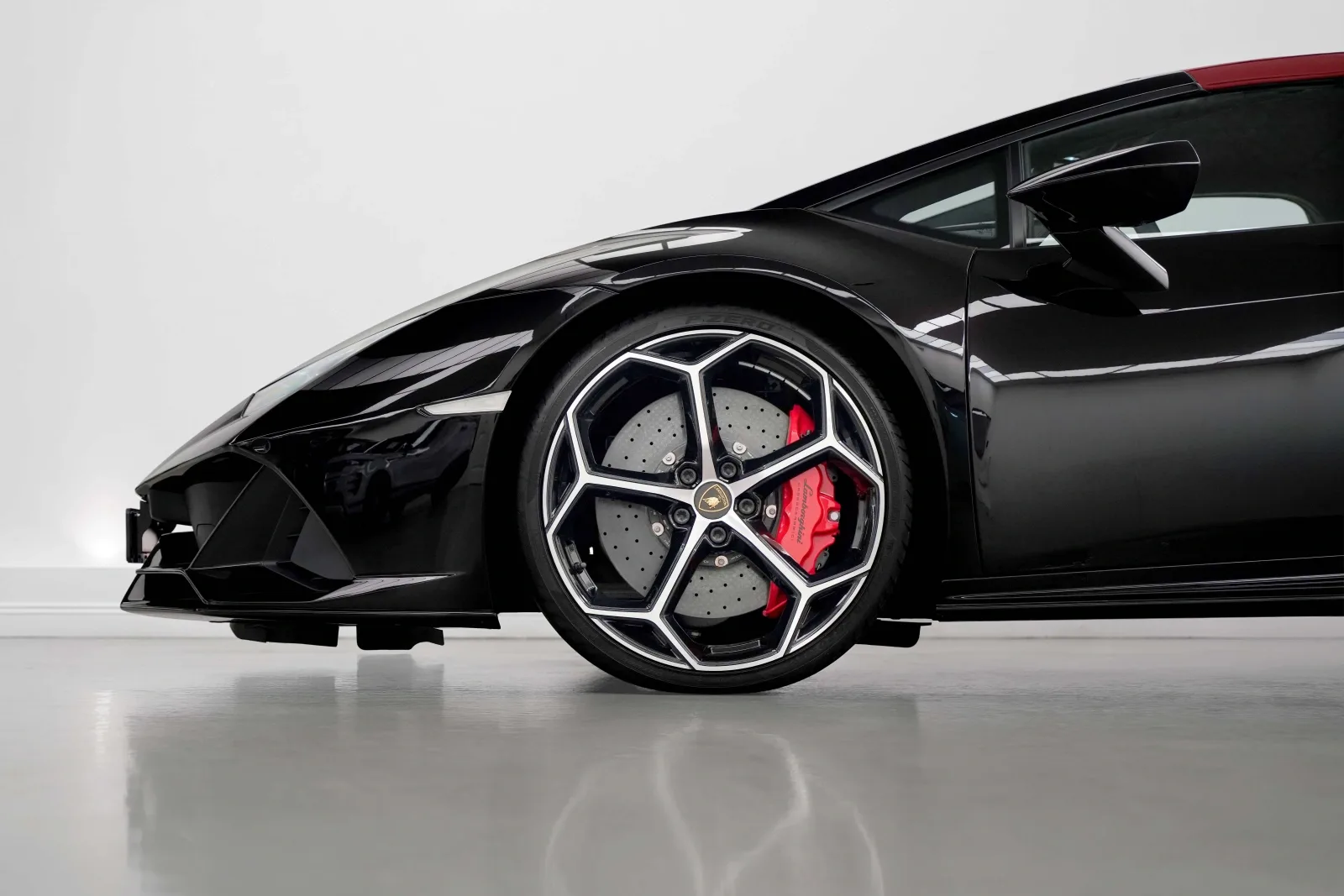 2024 Lamborghini Huracán EVO Spyder, 7/17