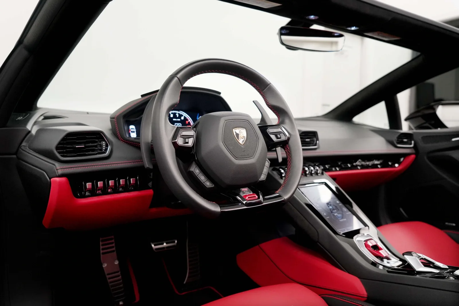 2024 Lamborghini Huracán EVO Spyder, 9/17