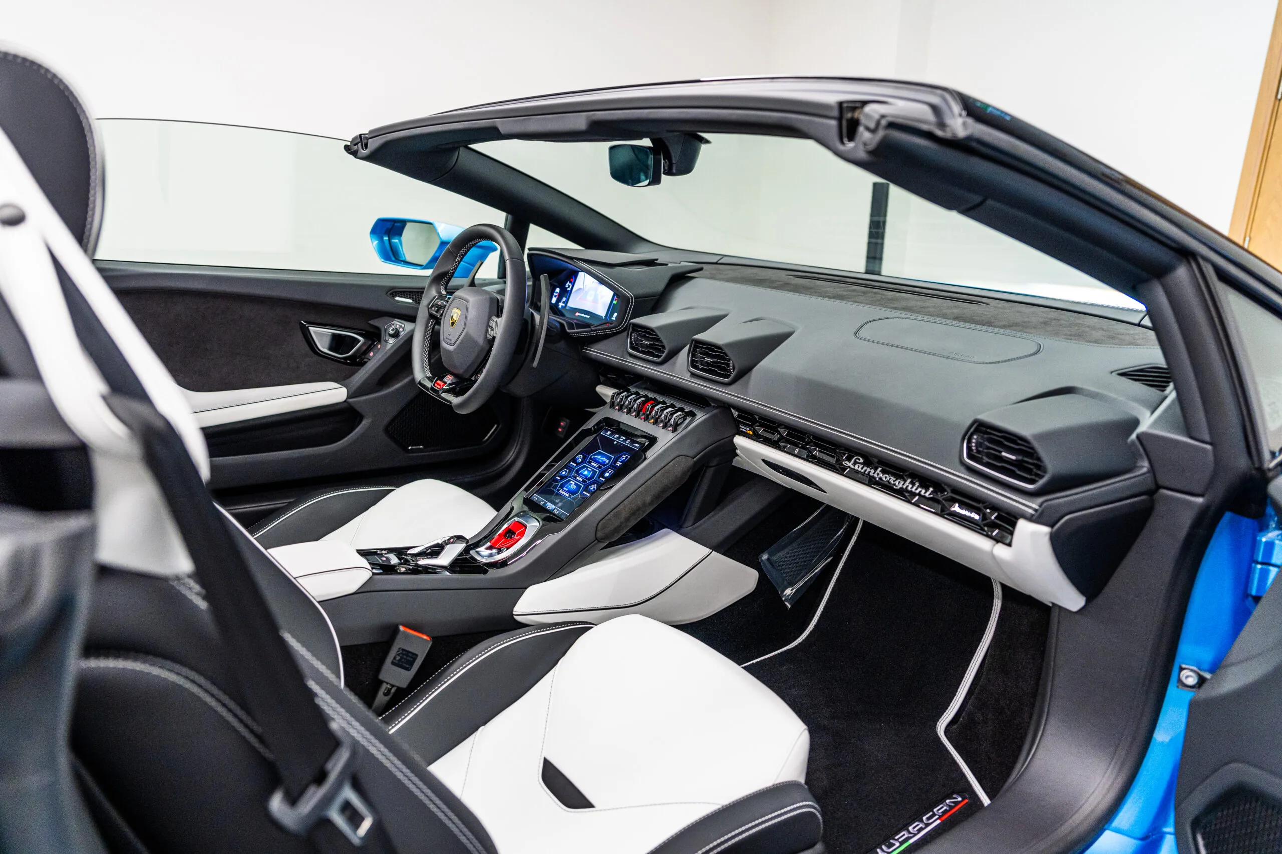 2024 Lamborghini Huracán EVO Spyder, 11/20