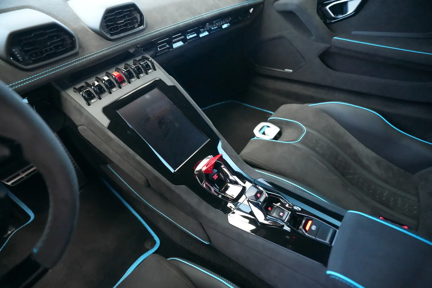 2024 Lamborghini Huracán Sterrato, 6/15