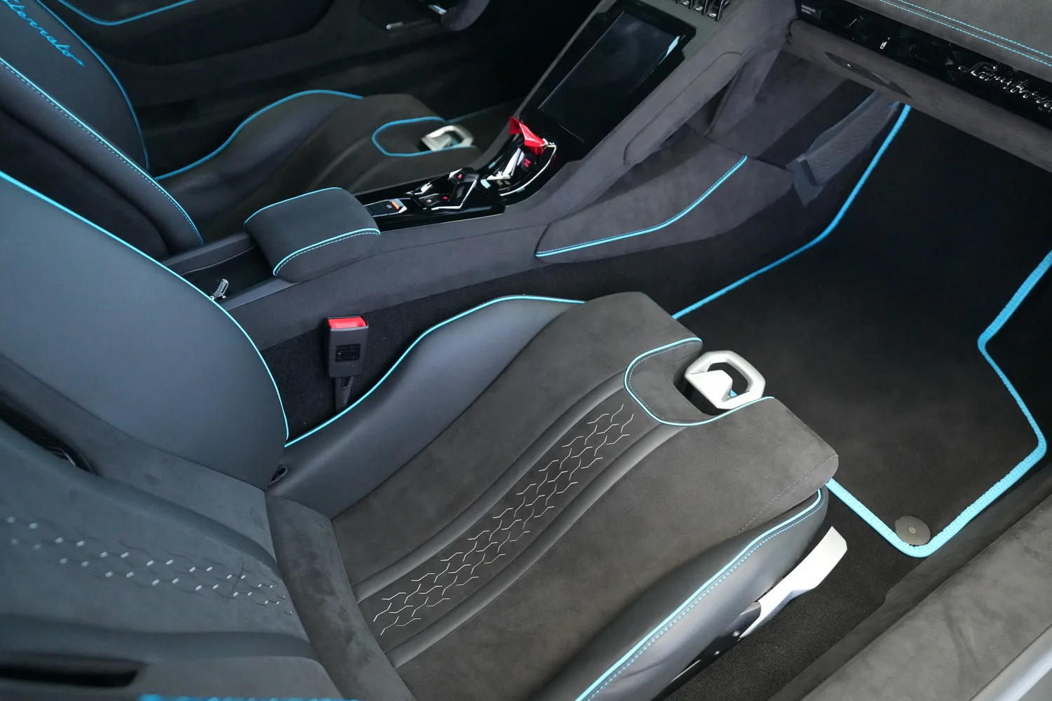 2024 Lamborghini Huracán Sterrato, 8/15