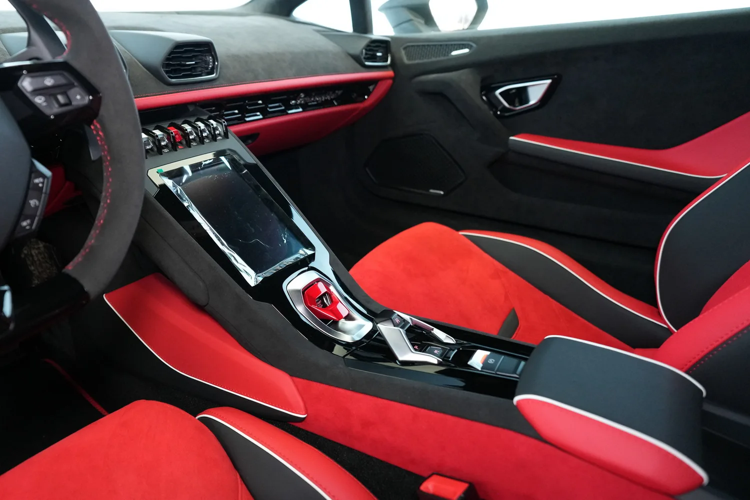 2024 Lamborghini Huracán Sterrato, 5/15