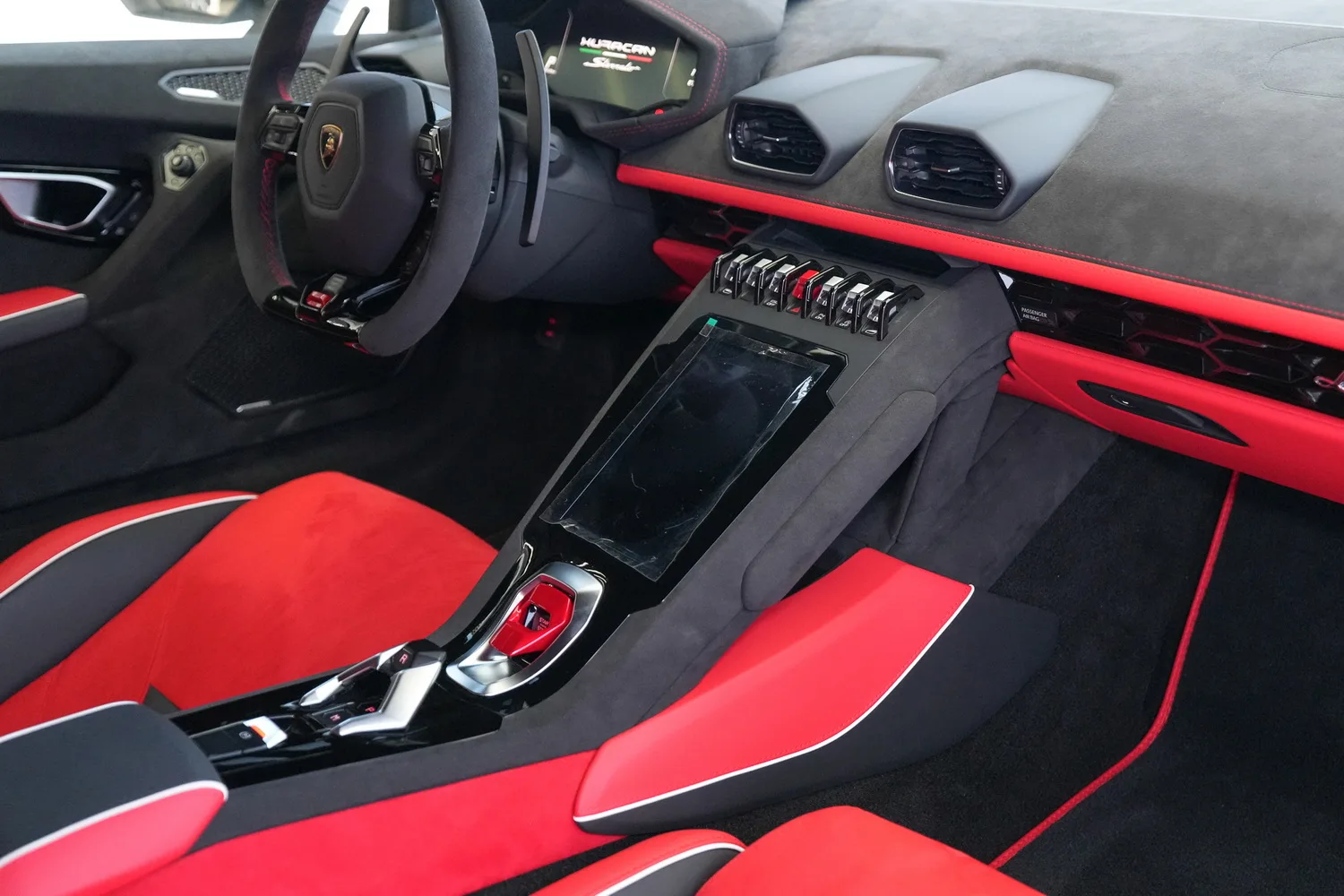 2024 Lamborghini Huracán Sterrato, 8/15