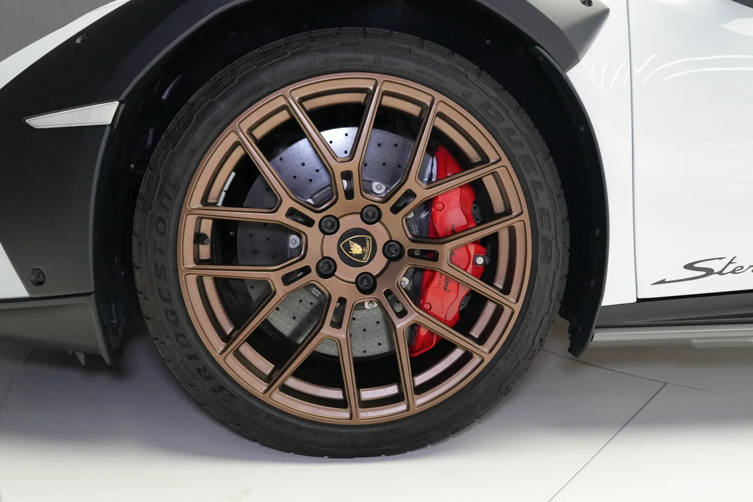 2024 Lamborghini Huracán Sterrato, 10/15