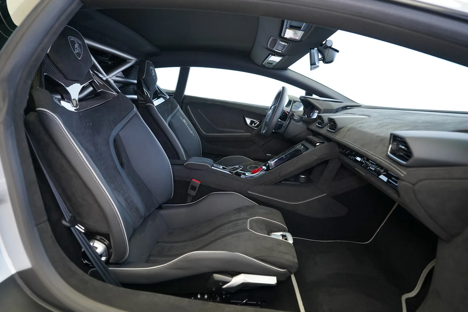 2024 Lamborghini Huracán Sterrato, 8/15