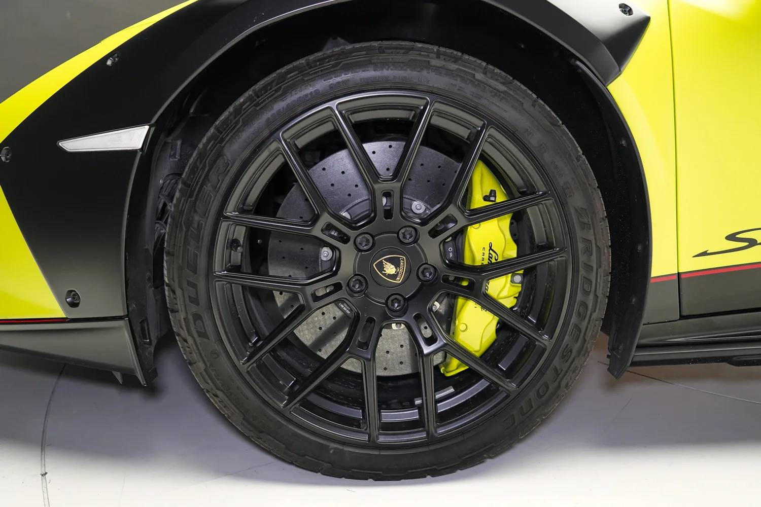 2024 Lamborghini Huracán Sterrato, 9/20