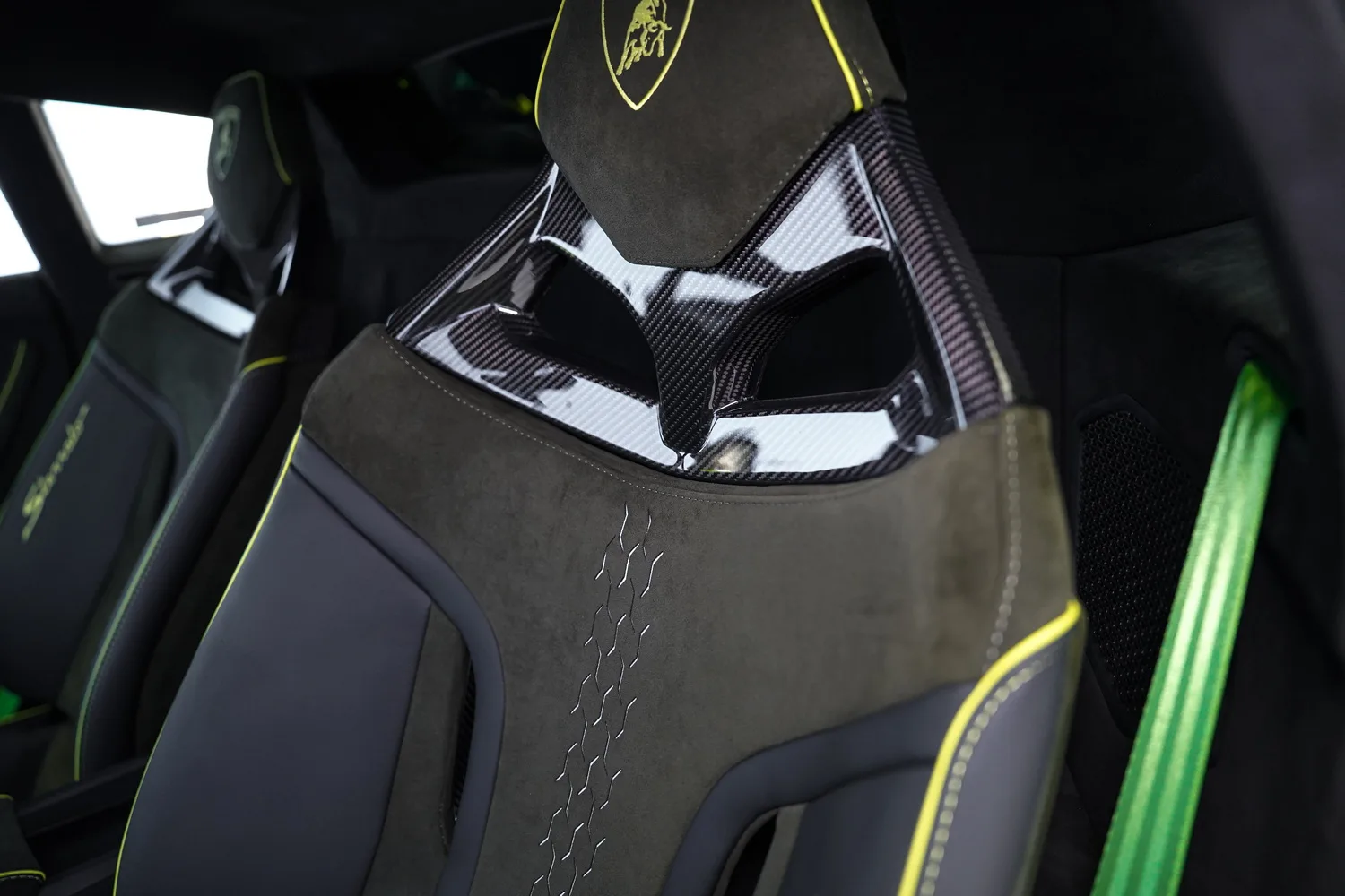 2024 Lamborghini Huracán Sterrato, 17/20