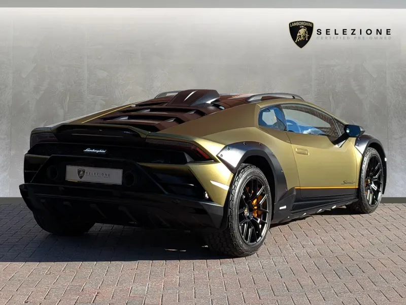 2024 Lamborghini Huracán Sterrato, 3/20