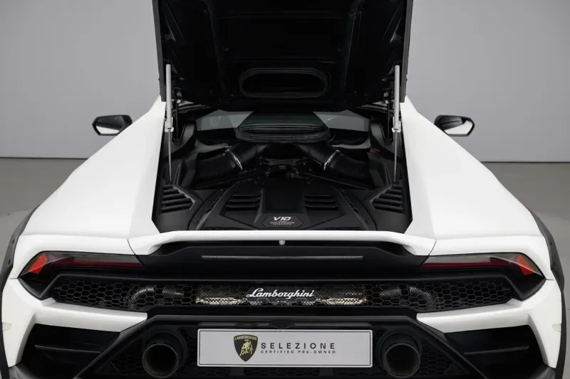 2024 Lamborghini Huracán Sterrato, 14/20