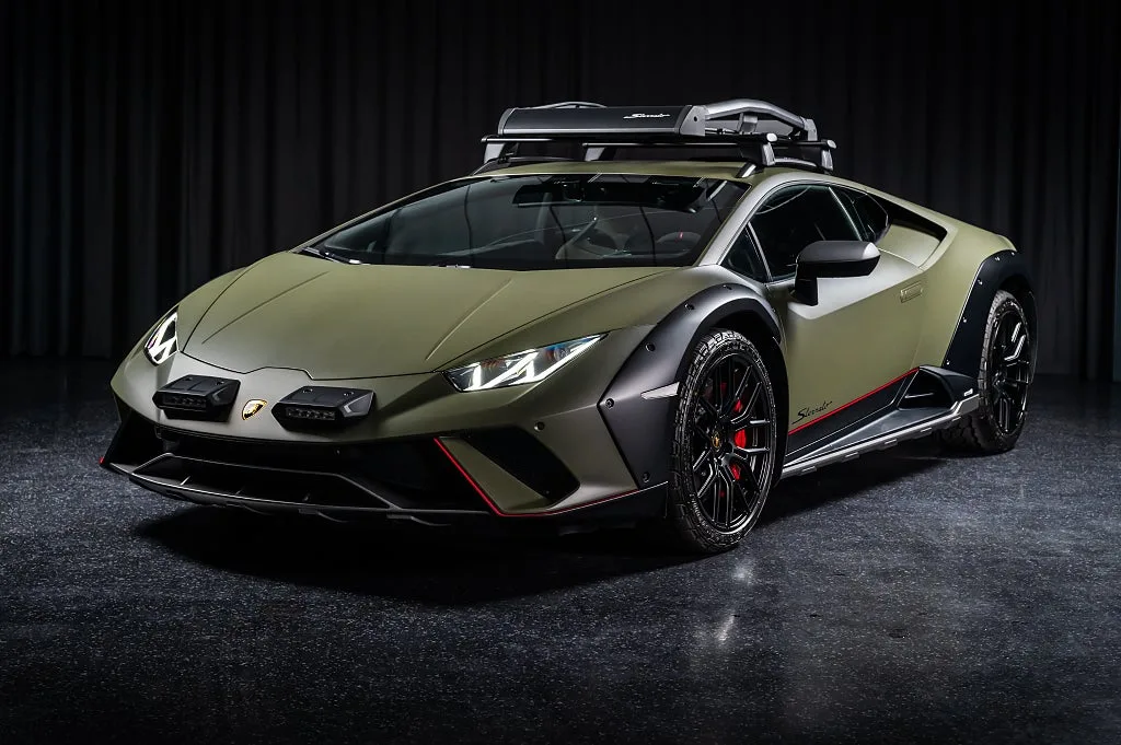 2024 Lamborghini Huracán Sterrato offered by an authorised dealer in Järfälla, Sweden, main photo