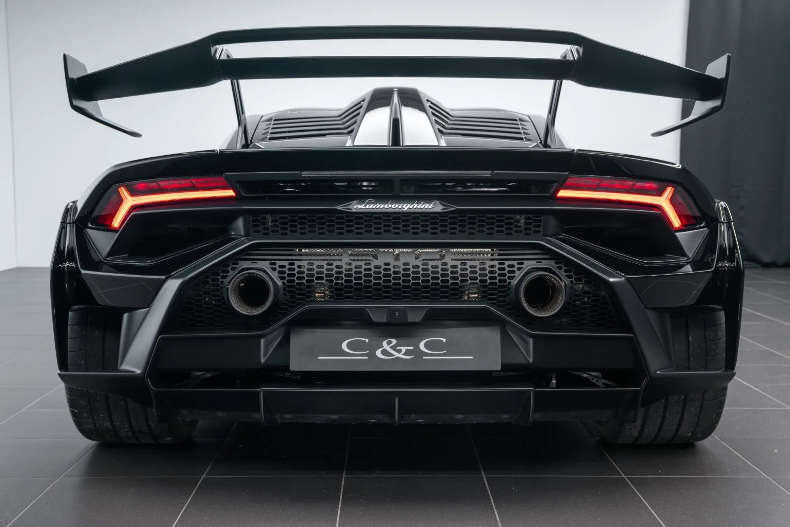 2024 Lamborghini Huracán STO, 22/22