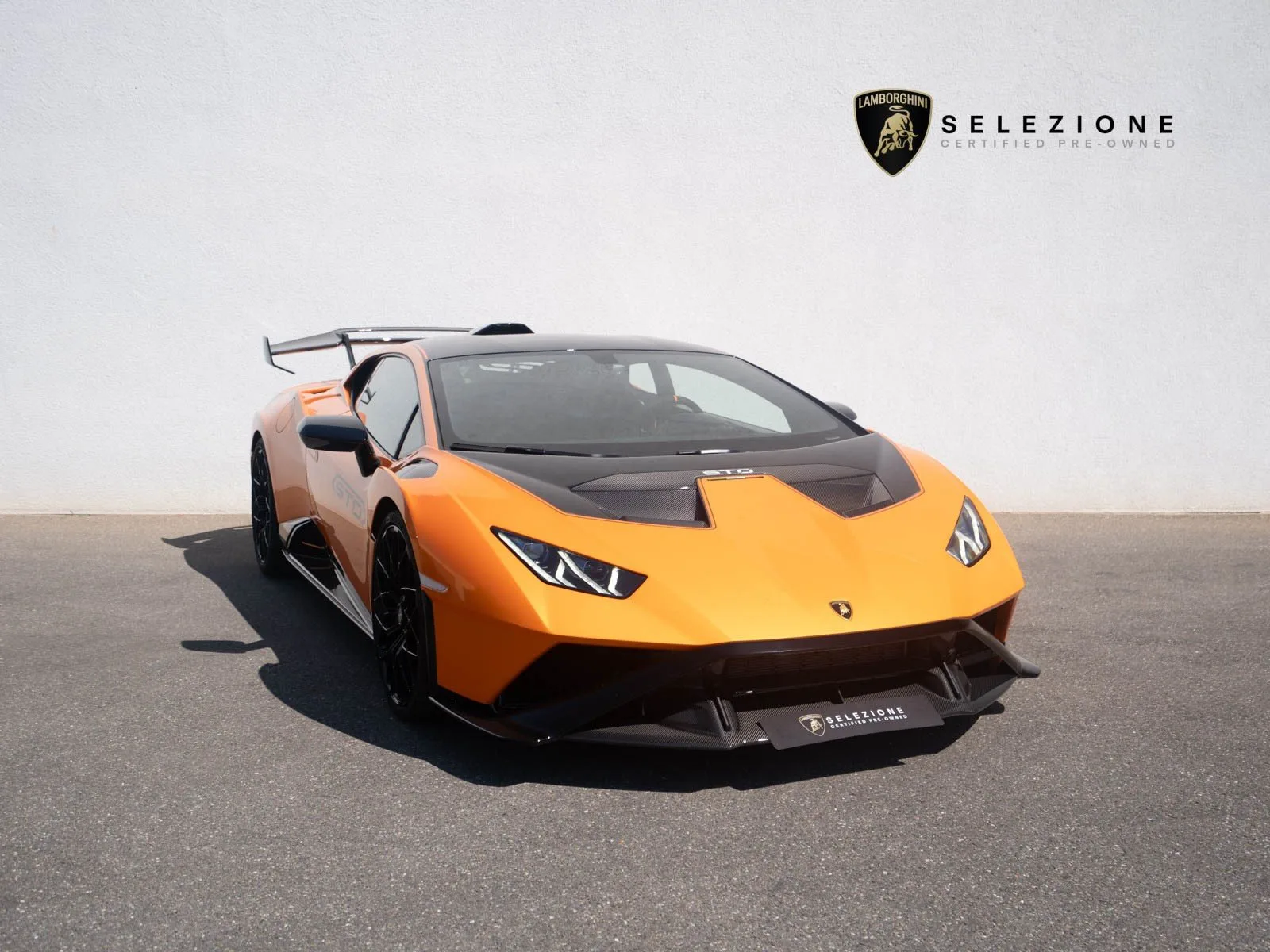 2024 Lamborghini Huracán STO angeboten von einem Fachhändler in Singen, Deutschland, Hauptfoto