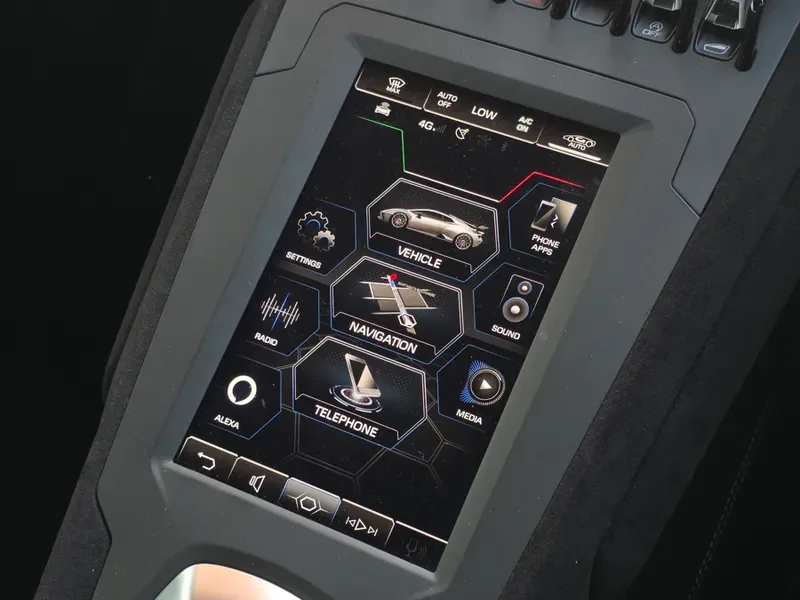 2024 Lamborghini Huracán STO, 13/20