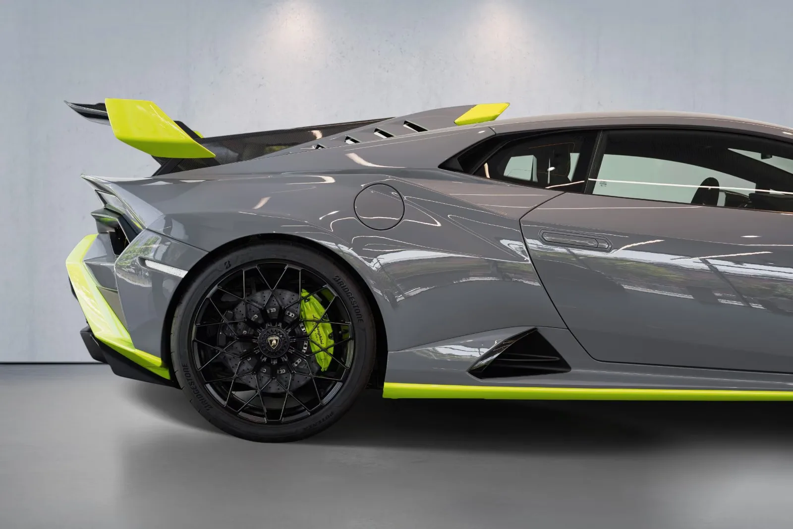 2024 Lamborghini Huracán STO, 9/23
