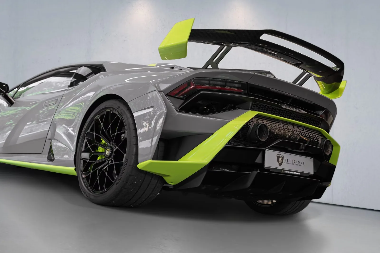 2024 Lamborghini Huracán STO, 14/23