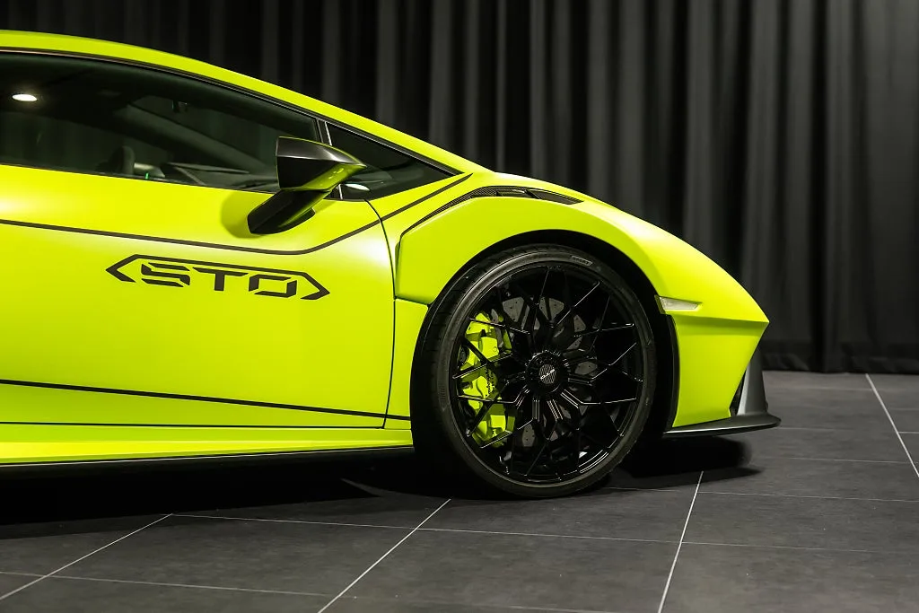 2024 Lamborghini Huracán STO, 10/18