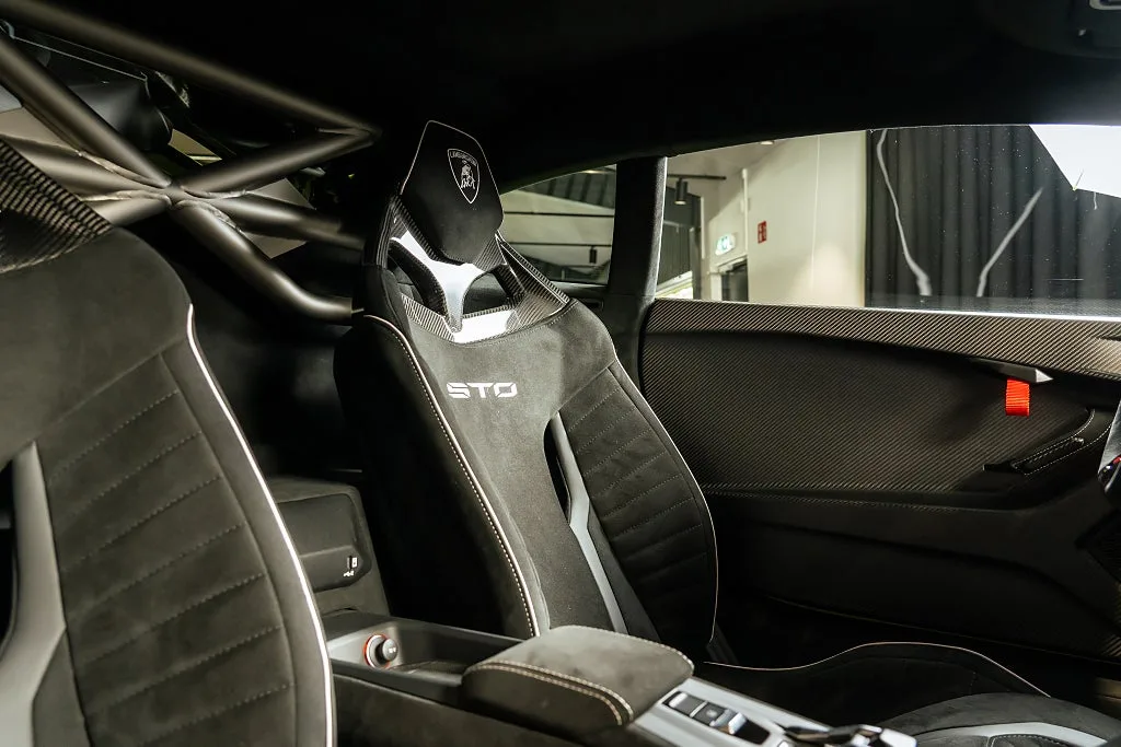 2024 Lamborghini Huracán STO, 15/18