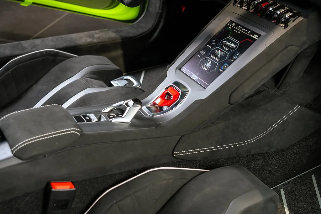 2024 Lamborghini Huracán STO, 17/18