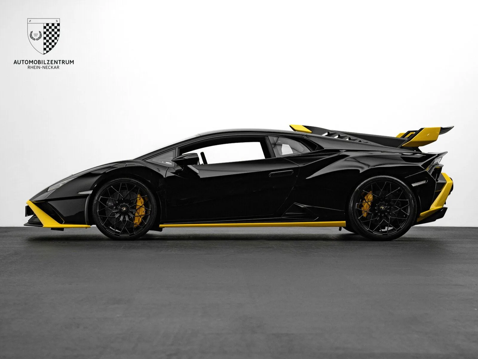 2024 Lamborghini Huracán STO, 3/29
