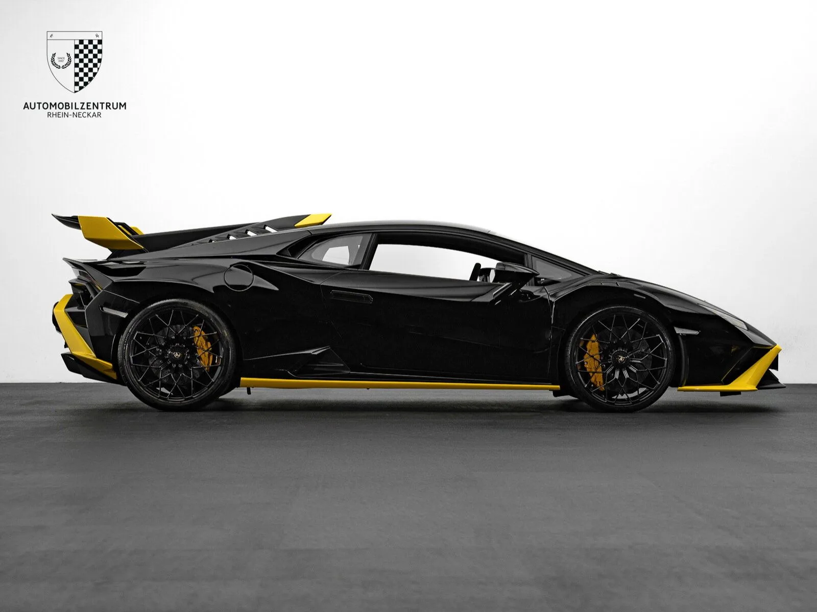 2024 Lamborghini Huracán STO, 6/29