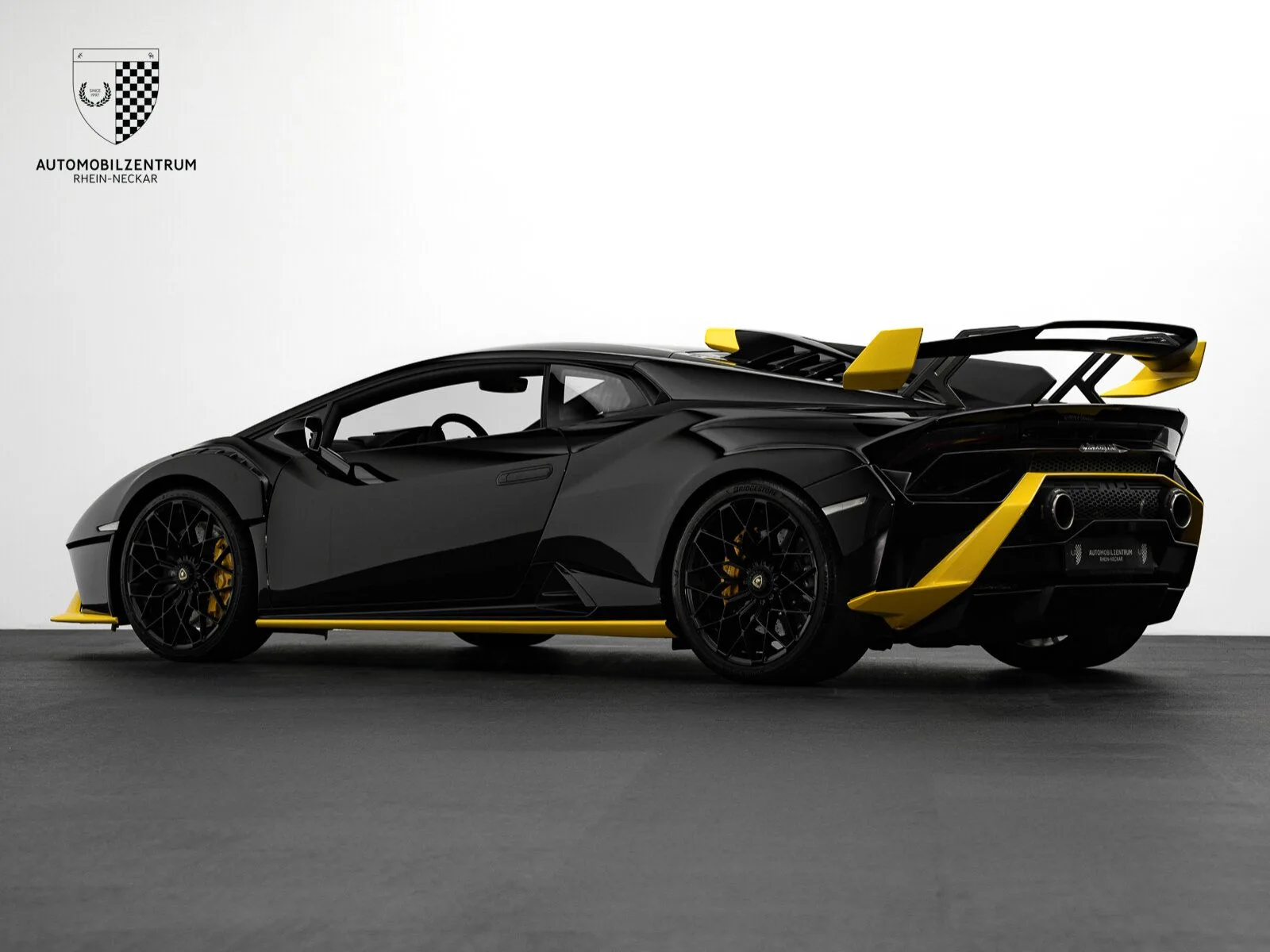 2024 Lamborghini Huracán STO, 10/29