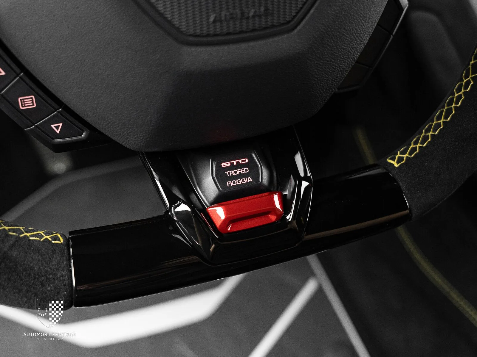 2024 Lamborghini Huracán STO, 17/29