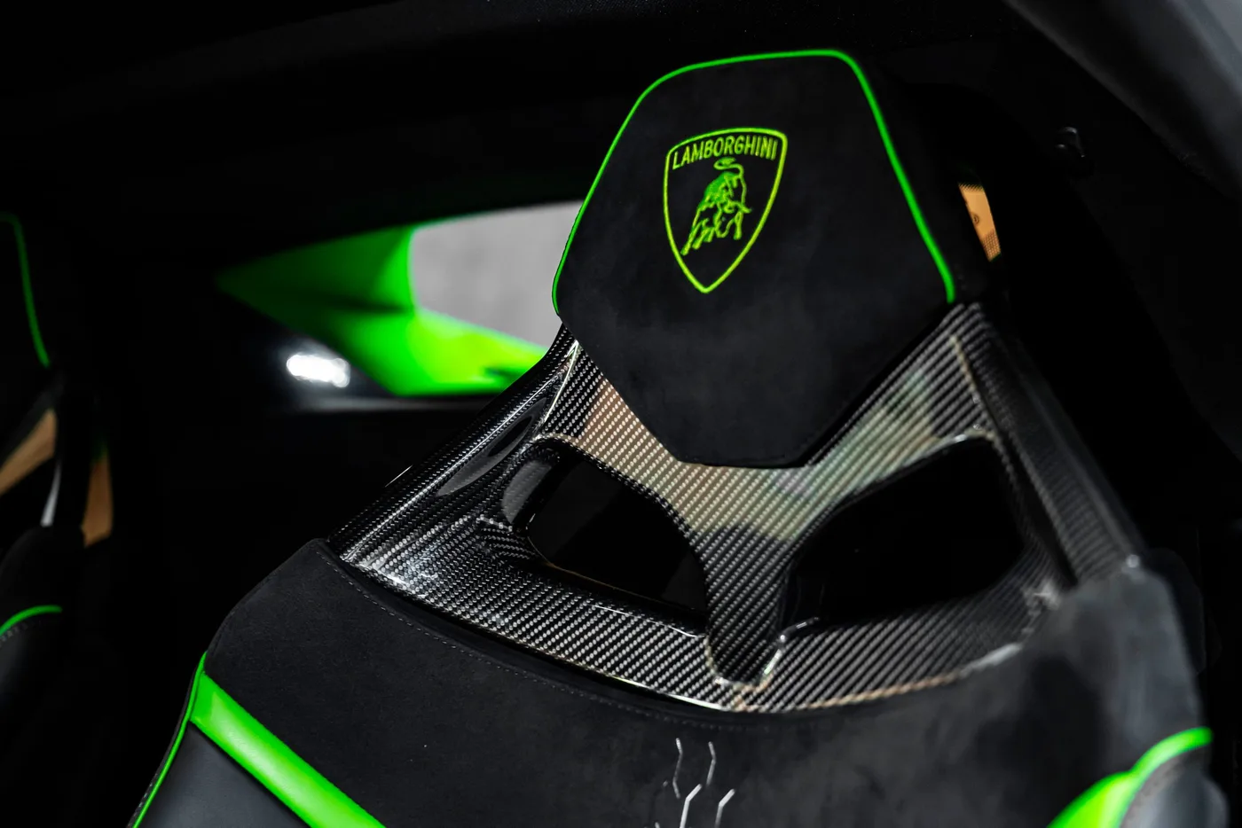 2024 Lamborghini Huracán Tecnica angeboten von einem Fachhändler in Bratislava, Slowakei, Foto 9 von 15