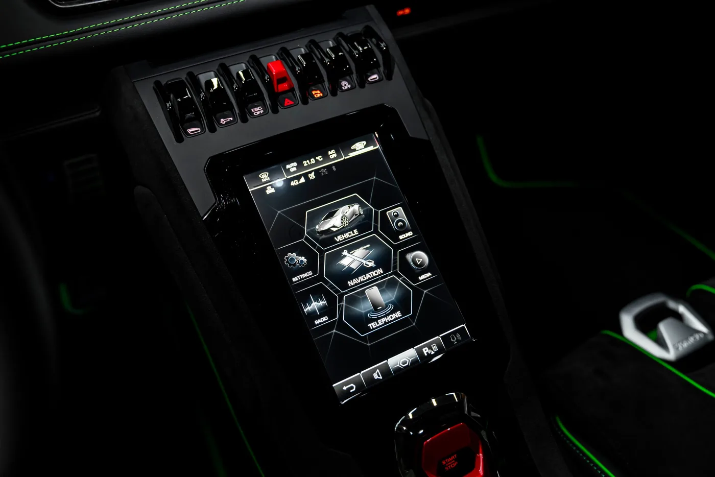 2024 Lamborghini Huracán Tecnica angeboten von einem Fachhändler in Bratislava, Slowakei, Foto 13 von 15