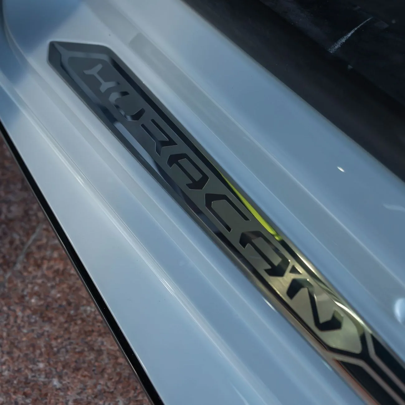 2024 Lamborghini Huracán Tecnica proposée par un concessionnaire spécialisé à Dubai, Émirats arabes unis, photo 4 sur 15