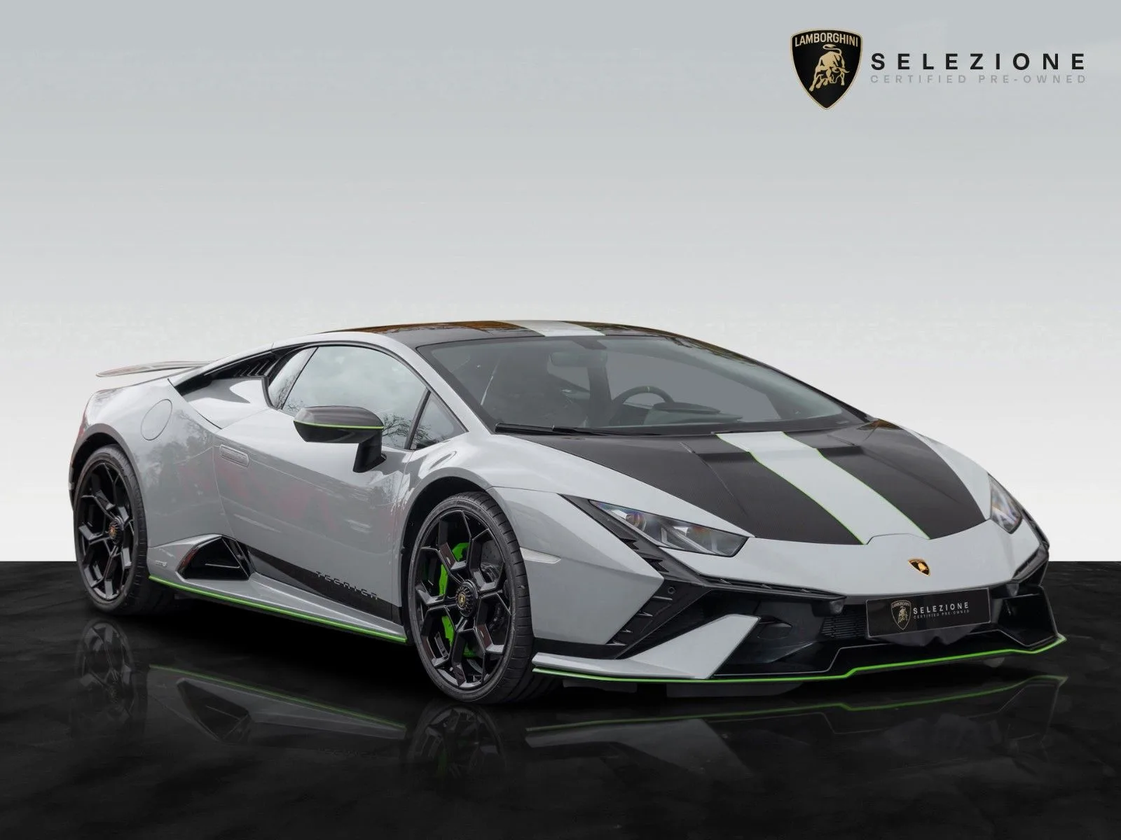 2024 Lamborghini Huracán Tecnica proposée par un concessionnaire agréé à Berlin, Allemagne, photo principale