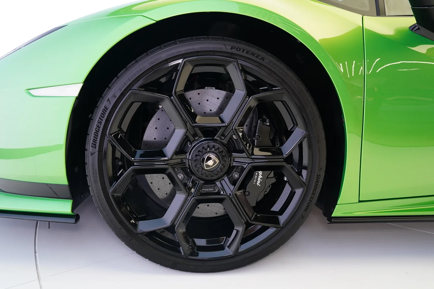 2024 Lamborghini Huracán Tecnica, 8/18
