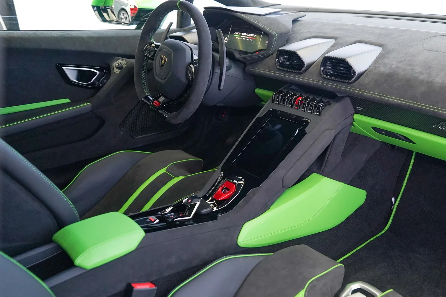 2024 Lamborghini Huracán Tecnica, 15/18